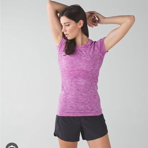 Lululemon short sleeve swiftly tech size 10 (fits L) “Heathered Ultraviolet”